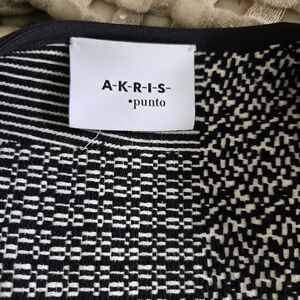 Akira Punto Black & White Zip Jacket